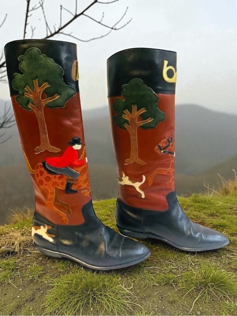 RARE Beverly Feldman
Leather & Suede Appliqué
Tall Riding Equestrian Boots